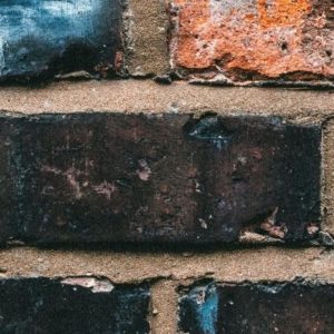5 types of face brick | rustic urban brick wall